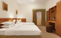   Ramada Hotel & Suites Ajman 4*  16