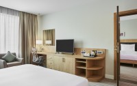   Hilton Garden Inn Mall Of The Emirates 4*  12