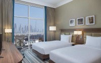   Hilton Garden Inn Dubai Al Mina 4*  13