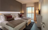 Wyndham Dubai Marina 4*  2