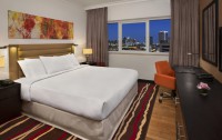   Doubletree By Hilton Hotel & Residence 4*  13