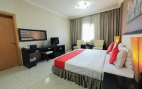 Crystal Plaza Hotel 2*  3