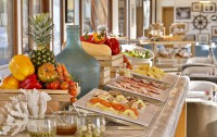   The Ritz- Carlton, Ras Al Khaimah, Al Hamra Beach 5*  10