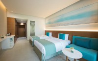   Wyndham Garden Ajman Corniche 4*  35