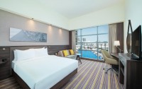   Hampton By Hilton Dubai Airport 3*  3