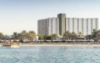   Radisson Blu Hotel & Resort,corniche 5 (ex.hilton Abu Dhabi) 5*  1