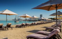   Radisson Blu Hotel & Resort,corniche 5 (ex.hilton Abu Dhabi) 5*  14