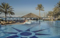   Radisson Blu Hotel & Resort,corniche 5 (ex.hilton Abu Dhabi) 5*  7