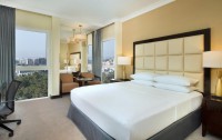 Radisson Blu Hotel & Resort,corniche 5 (ex.hilton Abu Dhabi) 5*  4