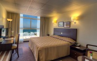   Ajman Beach Hotel 3*  14