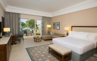   Hilton Al Hamra Beach & Golf Resort 5*  28