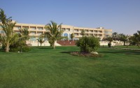   Hilton Al Hamra Beach & Golf Resort 5*  21