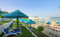   Bm Beach Hotel 4*  33