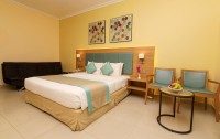 Sandy Beach Hotel & Resort 3*  5