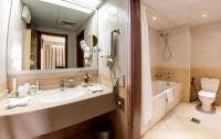   Occidental Sharjah Grand (ex.grand Hotel Sharjah) 4*  12