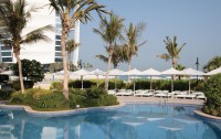   Jumeirah Beach Hotel 5*  8