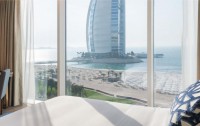 Jumeirah Beach Hotel 5*  2