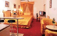 Flora Hotel Apartment 3*  2