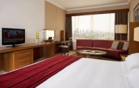   Jumeirah Rotana 4*  20