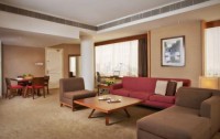   Jumeirah Rotana 4*  13