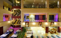   Al Bustan Hotel Sharjah 4*  7