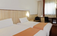   Ibis Al Barsha 3*  6