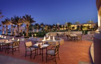   Kempinski Hotel & Residences Palm Jumeirah 5*  75