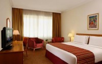   Sharjah Rotana 4*  8