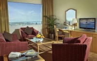   Sharjah Rotana 4*  10