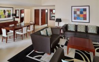   Delta Hotels By Marriot (ex. Ramada Plaza Jumeirah Beach) 4*  7