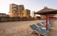   Ramada Beach Hotel 4*  23