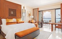   Fairmont The Palm 5*  7