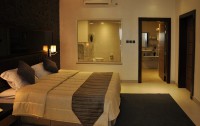   Pearl Hotel 4*  12