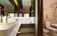   Village Hotel Bugis 3*  14