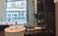   Holiday Inn Express Clarke Quay 4*  11