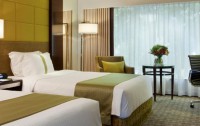   Holiday Inn Singapore Orchard City Centre 4*  8