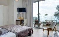   Residence Beach 4*  15