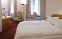   Lindner Hotel 4*  12