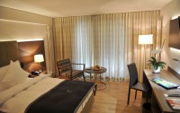   Park Hotel 4*  18