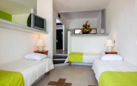 Cancun Bay Resort 3*  4