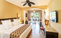   Club Premium Deluxe En Barcelo Maya Palace Deluxe 5*  17