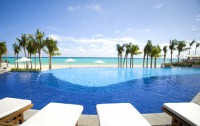   Royal Hideaway Playacar 5*  15