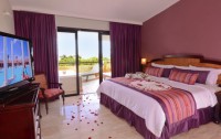   The Royal Suites Yucatan By Palladium 5*  8