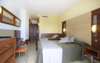   Aqua Hotel Aquamarina 4*  25