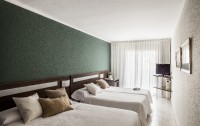   Aqua Hotel Bertran Adults Recommended 4*  15