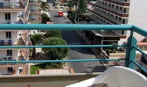   H.top Royal Sun Suites (ex Htop Santa Susanna) 4*  9