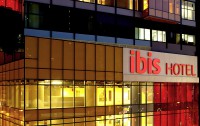   Ibis Hong Kong Central & Sheung 3*  1