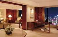 Kowloon Shangri-la Hong Kong 5*  4