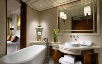   The Langham Hong Kong 5*  41