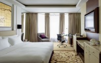   The Langham Hong Kong 5*  16